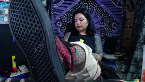       online show from 18, 4, 2026