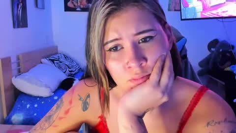 Snapshot of pannciito_uwu chatting on 10, 2, 2025 stephany online show from 10, 2, 2025
