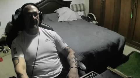 Snapshot of panoramix8080 chatting on 6, 11, 2025 panoramix8080 online show from 6, 11, 2025