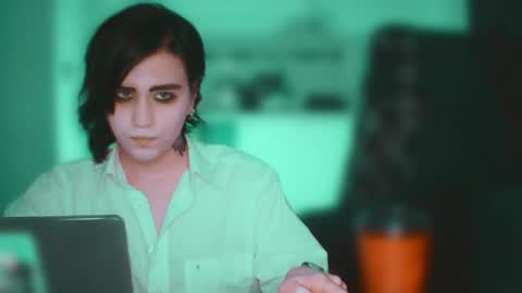 In bio online show from 10, 4, 2026