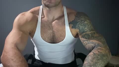 Snapshot of panther_style chatting on 6, 1, 2025 Oleg online show from 6, 1, 2025