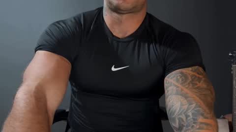 Snapshot of panther_style chatting on 14, 9, 2025 Oleg online show from 14, 9, 2025