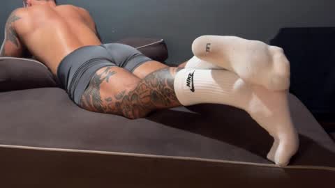 Snapshot of panther_style chatting on 26, 9, 2025 Oleg online show from 26, 9, 2025