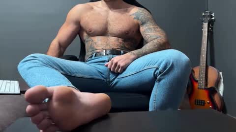 Snapshot of panther_style chatting on 31, 10, 2025 Oleg online show from 31, 10, 2025