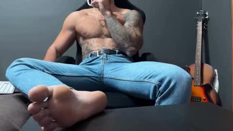 Snapshot of panther_style chatting on 2, 11, 2025 Oleg online show from 2, 11, 2025