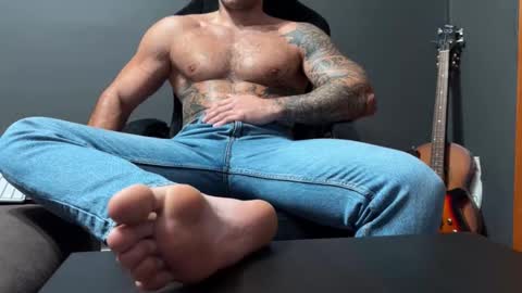 Snapshot of panther_style chatting on 7, 11, 2025 Oleg online show from 7, 11, 2025