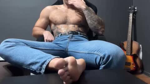 Snapshot of panther_style chatting on 22, 11, 2025 Oleg online show from 22, 11, 2025