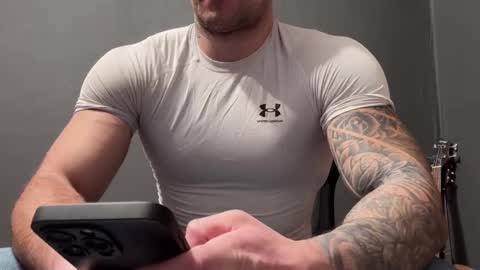 Snapshot of panther_style chatting on 3, 2, 2026 Oleg online show from 3, 2, 2026