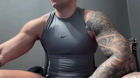 Snapshot of panther_style chatting on 4, 2, 2026 Oleg online show from 4, 2, 2026