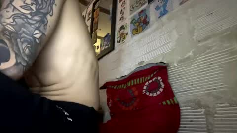 Snapshot of panthers_room chatting on 28, 2, 2025 panthers_room online show from 28, 2, 2025