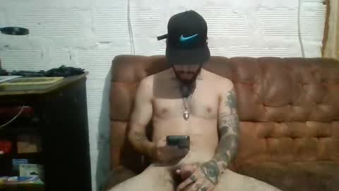 Snapshot of panthers_room chatting on 18, 10, 2025 panthers_room online show from 18, 10, 2025