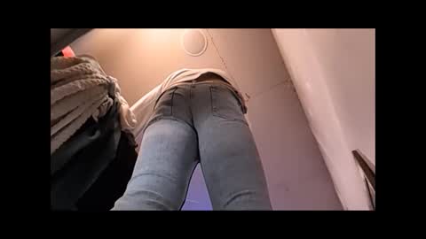 pantixplode online show from 24, 11, 2025