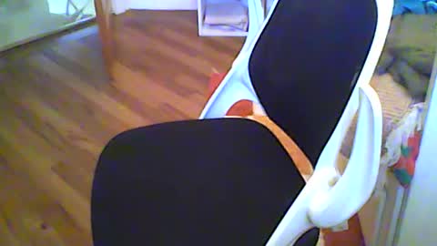 Snapshot of panton73 chatting on 14, 7, 2026 panton73 online show from 14, 7, 2026