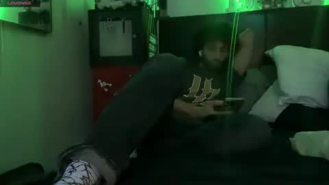 PantsLessTraveler online show from 20, 11, 2025