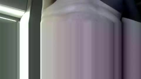 Pantyhose man online show from 22, 4, 2026