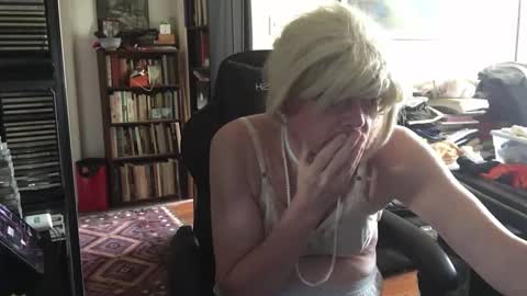 Pantyvioletlace online show from 16, 9, 2025