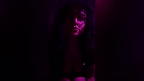 paolahyuga online show from 4, 3, 2026