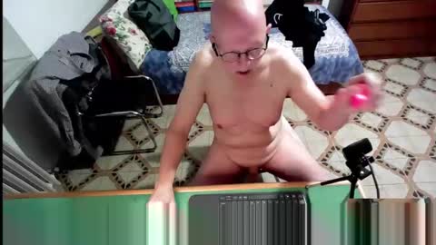 Snapshot of paolo32h chatting on 9, 2, 2025 paolo32h online show from 9, 2, 2025