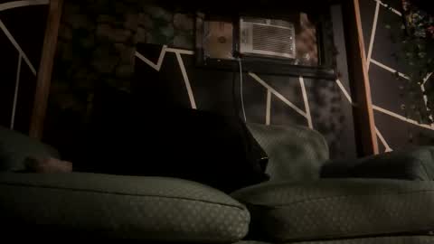 papi_krizz online show from 11, 12, 2024