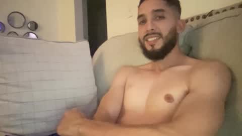 papicubano_guapo23cm online show from 7, 10, 2025