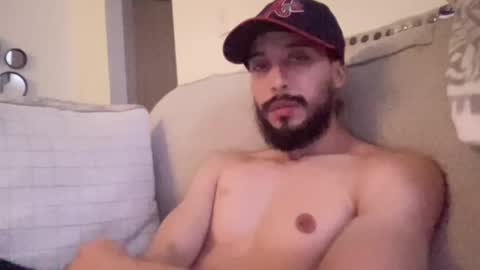 papicubano_guapo23cm online show from 9, 2, 2026