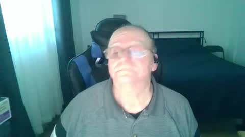 Snapshot of papilly chatting on 24, 2, 2026 papilly online show from 24, 2, 2026