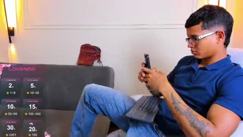 Snapshot of paradise_boy_s chatting on 11, 6, 2026 Ryan And Casper online show from 11, 6, 2026