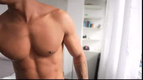 Snapshot of paradise_boy_s chatting on 19, 7, 2026 Ryan And Casper online show from 19, 7, 2026