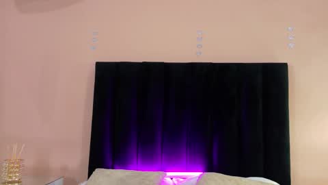 Snapshot of pariis_blakee chatting on 4, 3, 2026 Paris online show from 4, 3, 2026