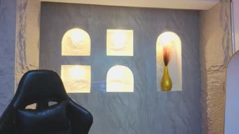 Snapshot of paris_b_ chatting on 16, 11, 2025 paris online show from 16, 11, 2025