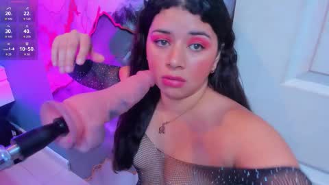 paris_secret online show from 14, 11, 2025