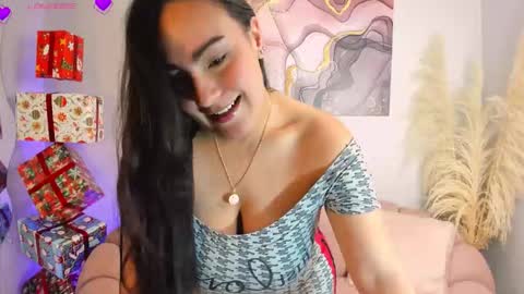 Paris  online show from 16, 12, 2025