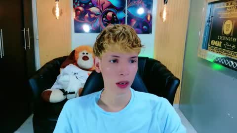 Snapshot of park_jimin1 chatting on 11, 9, 2025 park_jimin1 online show from 11, 9, 2025