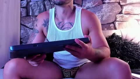 Snapshot of parker_lavine chatting on 31, 12, 2024 parker lavine online show from 31, 12, 2024