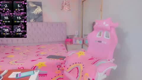 party_fre_girl online show from 11, 10, 2025