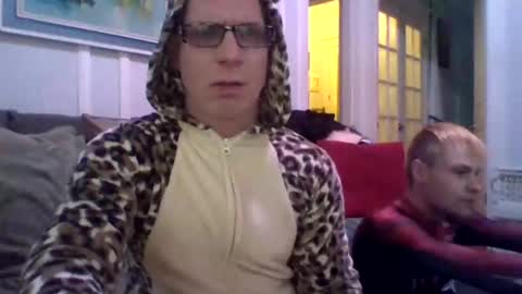 Orallover online show from 4, 12, 2025