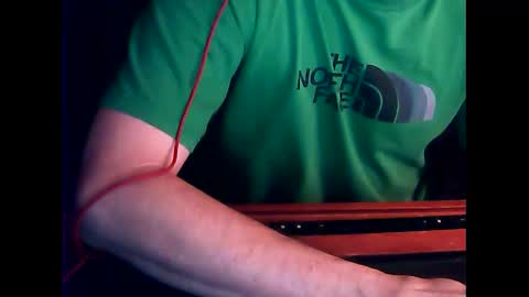 Snapshot of patou1995 chatting on 24, 12, 2024 patou1995 online show from 24, 12, 2024