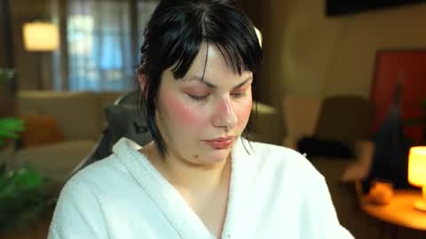 Patricia online show from 28, 11, 2025