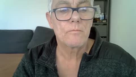 patrick5275 online show from 17, 1, 2025