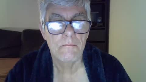 patrick5275 online show from 18, 2, 2025