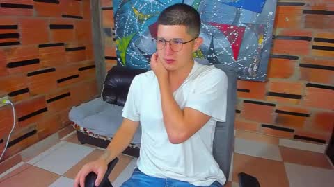 .... online show from 28, 2, 2025