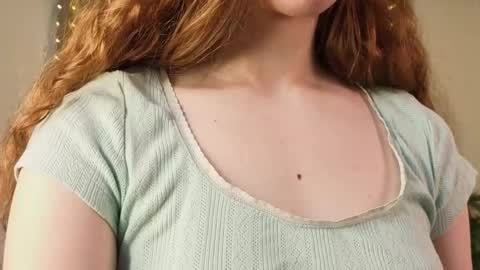 Snapshot of pattiestasny chatting on 24, 11, 2025 pattiestasny online show from 24, 11, 2025