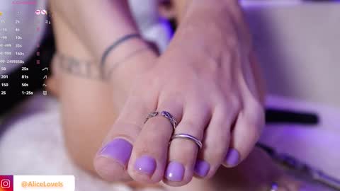 PattiWhite online show from 28, 11, 2025