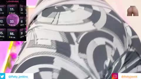 Hi  Pvt open Moans from lovense  tell me  Fav   113366 Especial level 33 online show from 19, 10, 2025