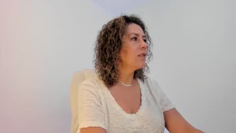 Paty Chic online show from 15, 12, 2025