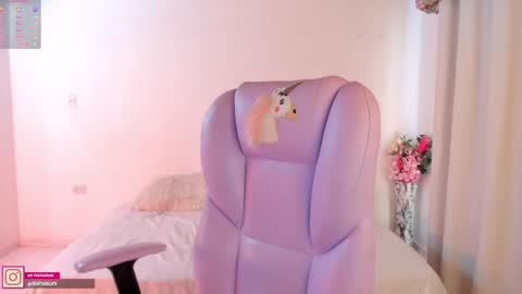 Sofa online show from 18, 1, 2025