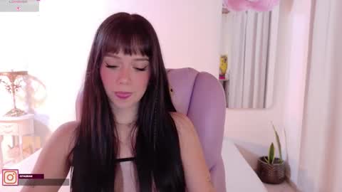 Sofa online show from 25, 3, 2026