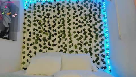 Snapshot of pau_delima__ chatting on 11, 9, 2025 paulina online show from 11, 9, 2025