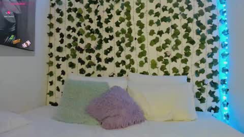 Snapshot of pau_delima__ chatting on 14, 9, 2025 paulina online show from 14, 9, 2025