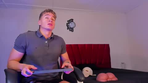 Paull George online show from 7, 10, 2025